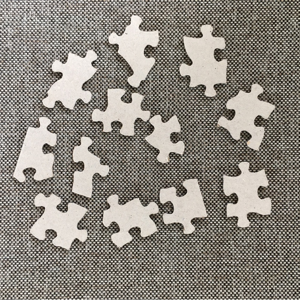 'Who's Decorating the Snowman?' 1000 Piece Puzzle MADE 2X/COMPLETE - Picture 4 of 5